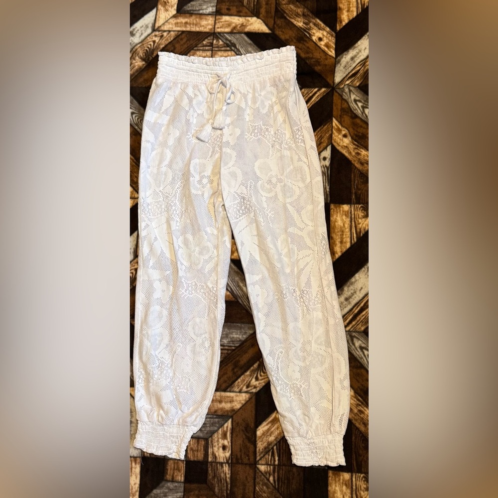 Aerie white  Lace Jogger Pants